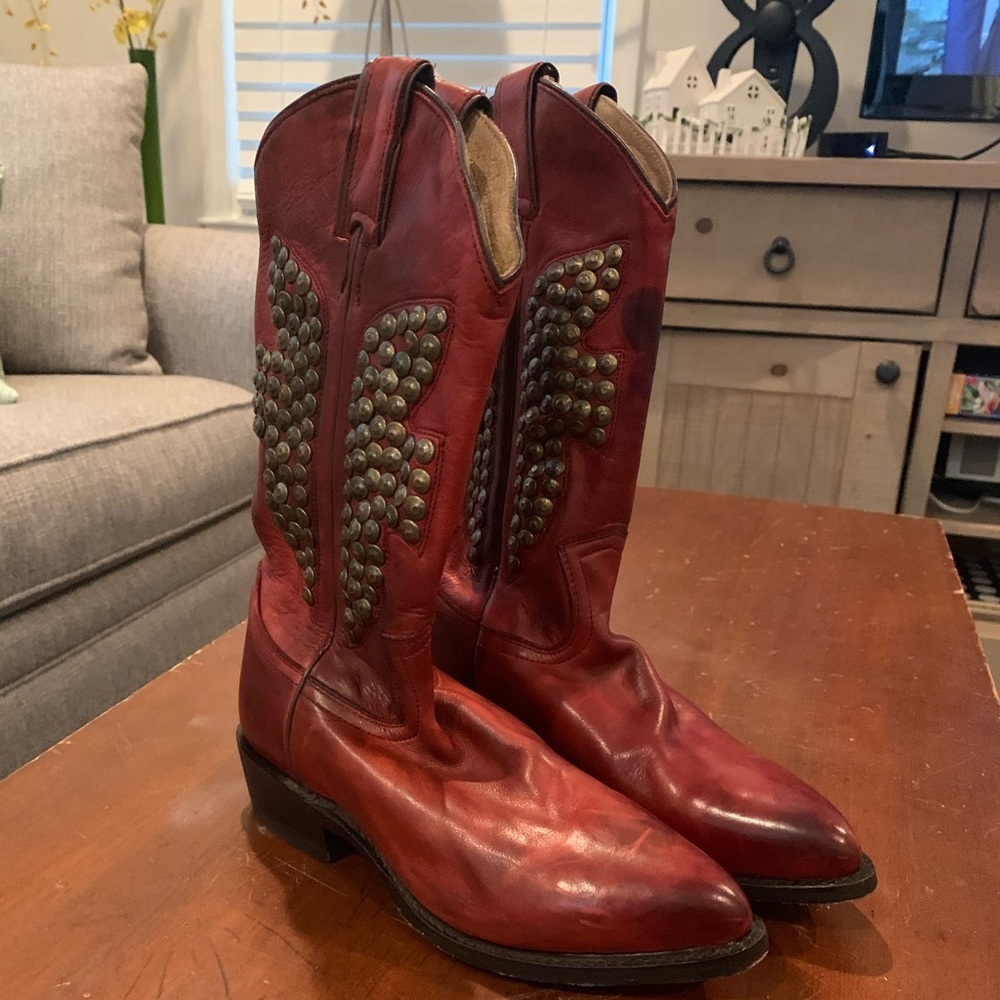 Frye Billy Hammered Stud Burnt Red Leather boots